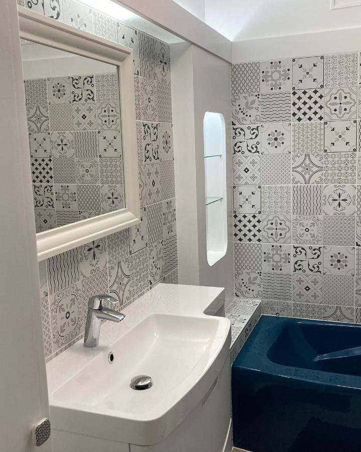 La Maison Virginie 1 A 2 Pers Charmant Hyper Centre- Cour- Parking- Linge- Fibre- Proximite Lac Canal Piscine Montargis Buitenkant foto